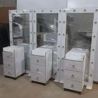 صندلی آیینه کنسول آرایشگاهی ترولی سرشور پارتیشن