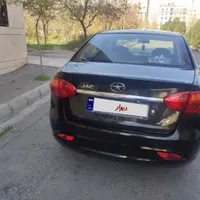 جک J4، مدل ۱۳۹۹