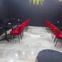 مبلمان  میز  و صندلی کافه و رستورانی چرم کریستال|کافی‌شاپ و رستوران|تهران, دانشگاه شریف|دیوار
