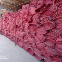 موکت قرمز و طوسی