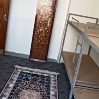 خوابگاه دخترانه نزدیک بیمارستان نمازی ومترو|اجارهٔ کوتاه‌مدت آپارتمان و سوئیت|شیراز, ملاصدرا|دیوار