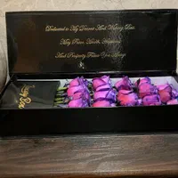 باکس گل کتابی لاکچری رز باکس یلدا روز زن|گل و گیاه طبیعی|اصفهان, دشتستان|دیوار