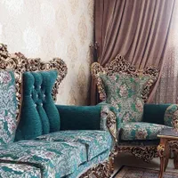 سرویس مبل ۹نفره  ورق طلا با میز وگل میز|مبلمان خانگی و میز عسلی|اصفهان, کوی امیریه|دیوار