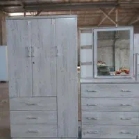 ست کمد لباس و میز آرایش و دراور ملامینه|جاکفشی، کمد، دراور|یزد, |دیوار