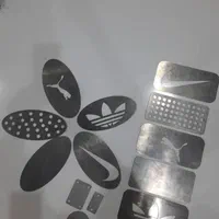 استند کتونی بیضی مستطیل نایک آدیداس پوما|فروشگاه و مغازه|کرج, ساسانی (قلمستان)|دیوار