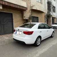 کیا سراتو مونتاژ اتوماتیک 2000cc، مدل ۱۳۹۵|خودرو سواری و وانت|رشت, گلسار|دیوار