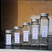 جا ادویه مکارتی شیشه بانکه ظرف حبوبات کتیبه ای
