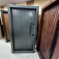 درب ضد سرقت مدل۱۵۶ اف زد در ضدسرقت مدل خط عمودی