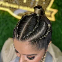 کاشت ترمیم ناخن کراتین رنگ بافت مو مژه اکستنشن|خدمات آرایشگری و زیبایی|کرج, گوهردشت|دیوار