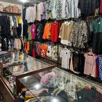 کلیه اجناس مغازه با قیمت مناسب واگذار میشود|لباس|میبد, |دیوار