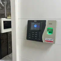 دستگاه حضور و غیاب مدارس + ارسال sms