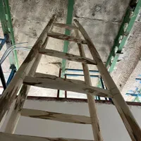 نردبان چوبی دسته بیل جارو تیشه پتک کلنگ میخ چوبی|ابزارآلات|مشهد, امیریه|دیوار
