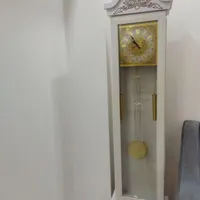 بوفه و ساعت