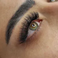 آموزش و خدمات اکستنشن مژه و میکروبلیدینگ ابرو|خدمات آرایشگری و زیبایی|تهران, شهر‌زیبا|دیوار