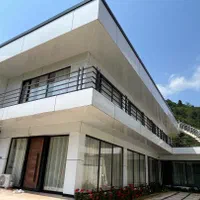 اجاره ویلا استخردار جنگلی بریتانیایی با روف گاردن