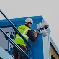 فروش و نصب و پشتیبانی دوربین مداربسته و دزدگیر
