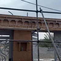 اجرای انواع کاشی و سنگ