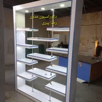 دکور نمایشگاهی پیشخوان ویترین قفسه دکورتخته رگال۳۳|فروشگاه و مغازه|تهران, جمهوری|دیوار