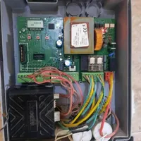 جک درب پارکینگ اتوماتیک درب ریموتی ups|خدمات پیشه و مهارت|کرج, باغستان|دیوار