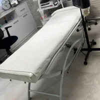 تخت لیزر مدل پایه هلالی طرح ماساژ و معاینه|آرایشی، بهداشتی، درمانی|تهران, صادقیه|دیوار