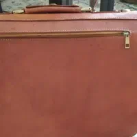 کیف اداری چرمی|کیف، کفش، کمربند|اصفهان, باغ دریاچه|دیوار