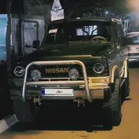 نیسان پاترول 2 در 4 سیلندر، مدل ۲۰۰۰