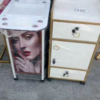 تخت دو تیکه. طلایی