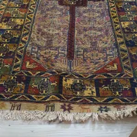 قالیچه طرح عشایر وکناره ماشینی نو