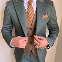 کت و شلوار سبز الماسی|لباس|تبریز, |دیوار