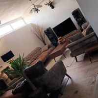 اجاره آپارتمان ۸۰ متری ۱ خوابه همکف در کوی نرگس