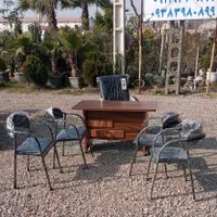 میز صندلی.