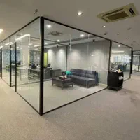 مجری تمامی مدلهای پارتیشنهای شیشه ای اداری