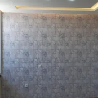 نصب کاغذ دیواری وقرنیز تاشو واسکوتی