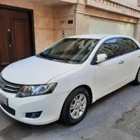 آریو اتوماتیک 1600cc، مدل ۱۳۹۷