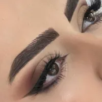 آموزش و خدمات میکاپ/میکروبلیدینگ ابرو/اصلاح‌و ابرو|خدمات آرایشگری و زیبایی|شاهین‌شهر, حافظ جنوبی|دیوار