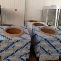 تنور گلی گردان هشتاد سانتی و کوچکتر خمیرکن|اجاق گاز و لوازم برقی پختوپز|مشهد, راه آهن|دیوار