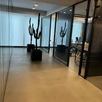 پاسداران۱۵۰متراداری*براصلی ویوشمال وجنوب*لابی شیک