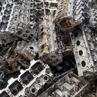 خریدفروش سرسیلندر وسلندخراب وسالم الومینیوم|قطعات یدکی و لوازم جانبی|خرمآباد, |دیوار