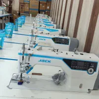 چرخ خیاطی و میز مکش الماس|چرخ خیاطی و ریسندگی|اصفهان, خواجه عمید|دیوار