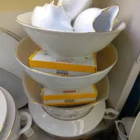 سرویس چینی لب طلا|ظروف سرو و پذیرایی|تبریز, |دیوار