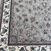 فرش ۷۰۰ شانه گیلدا نقره ای طوسی|فرش|کرج, اصفهانی‌ها|دیوار