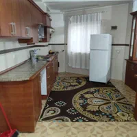 اپارتمان سه طبقه طبقه اول اجاره|اجارهٔ کوتاه‌مدت آپارتمان و سوئیت|بندر انزلی, معلم|دیوار