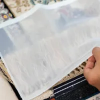 محافظ ریشه فرش