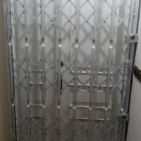 نصب درب اکاردیونی، حفاظ درب کشویی کرکره ای ضدسرقت|مصالح و تجهیزات ساختمان|مشهد, امامیه|دیوار
