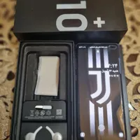 s10 پلاس تمیز بدون خط و خش