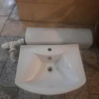 کاسه روشوئی باپایه