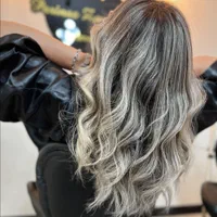 پکیج خدمات و آموزش رنگ مو از مبتدی تا پیشرفته|خدمات آرایشگری و زیبایی|ارومیه, |دیوار