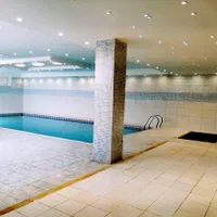 اجاره باغ ویلا با استخر آبگرم سرپوشیده صدرا