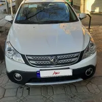 دانگ فنگ H30 کراس، مدل ۱۳۹۶