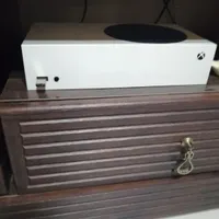 Xbox series s به همراه 2 دسته